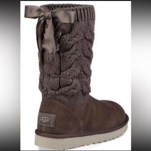 UGG Kiandra Suede Knit Bow Women Boots 6